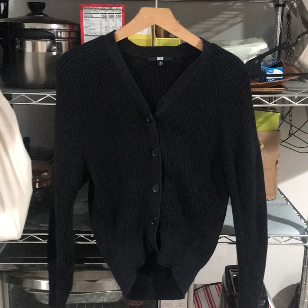 Uniqlo cardigan